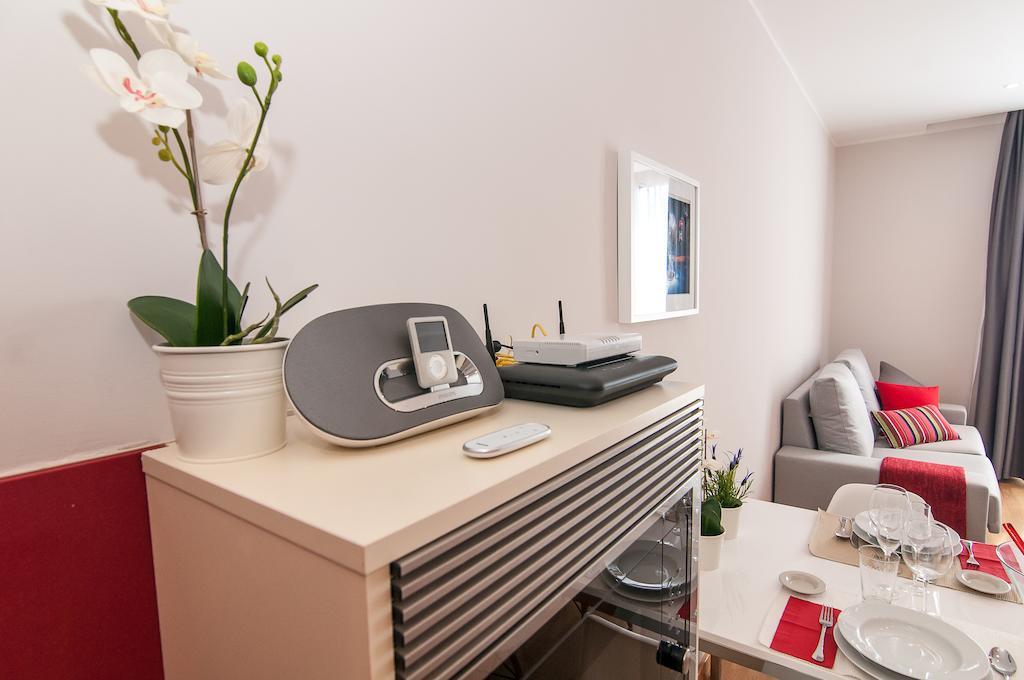 Pelayo Deluxe Apartments Barselona Oda fotoğraf