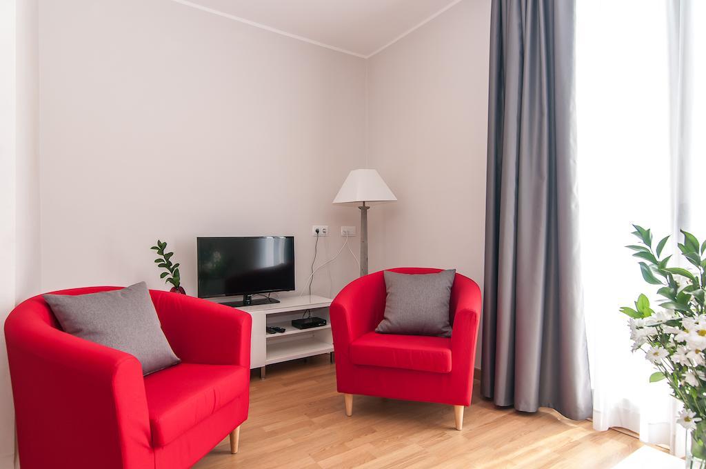 Pelayo Deluxe Apartments Barselona Oda fotoğraf