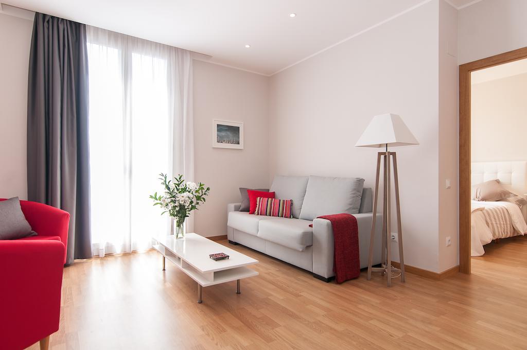 Pelayo Deluxe Apartments Barselona Oda fotoğraf