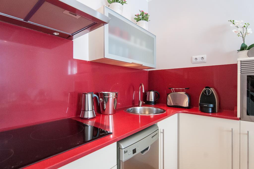 Pelayo Deluxe Apartments Barselona Oda fotoğraf