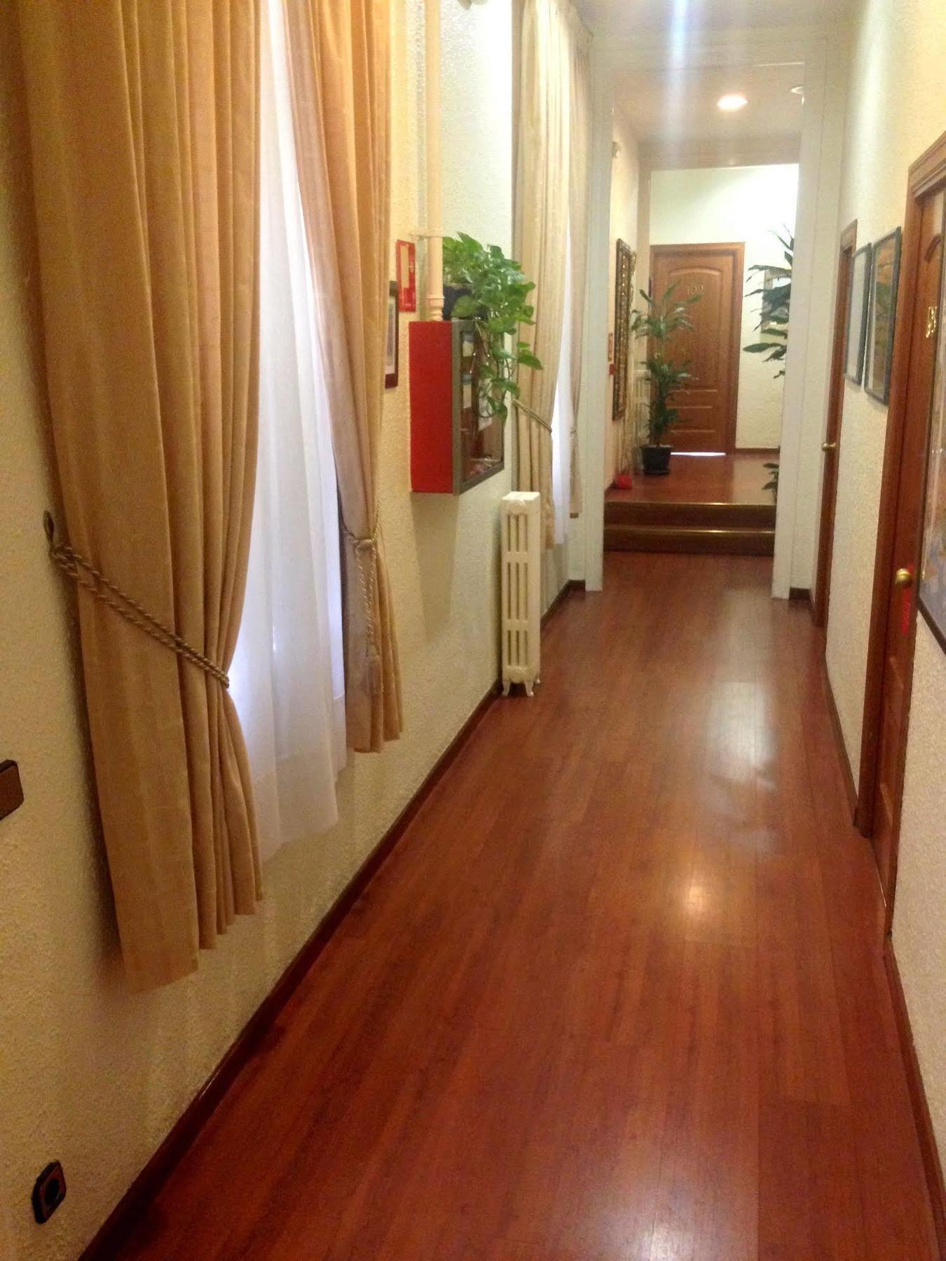 Pelayo Deluxe Apartments Barselona Dış mekan fotoğraf